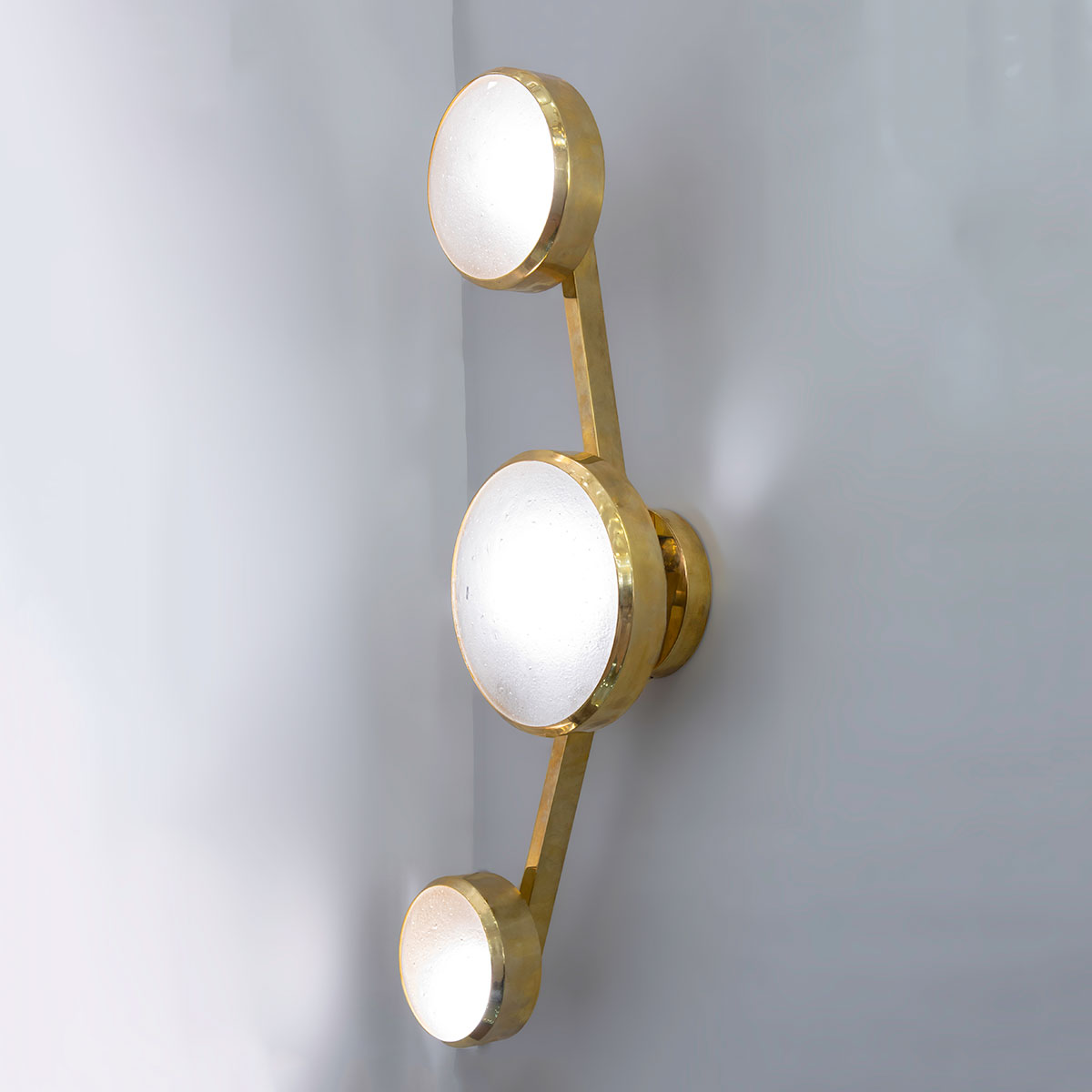 geo wall light by gaspare asaro