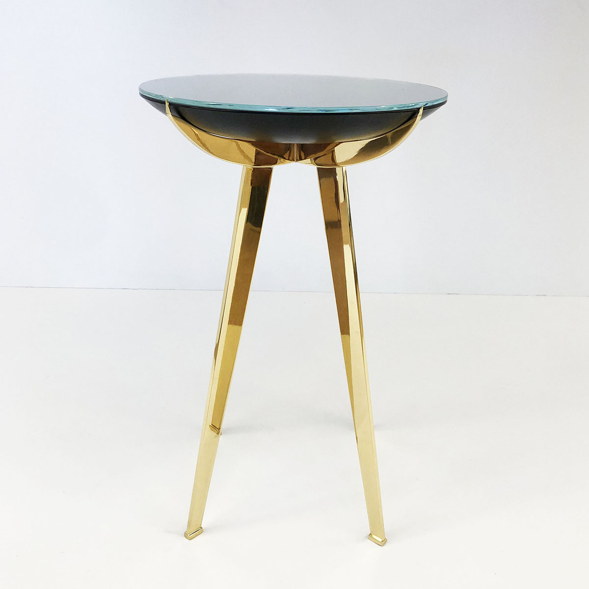 Riflesso Side Table by form A