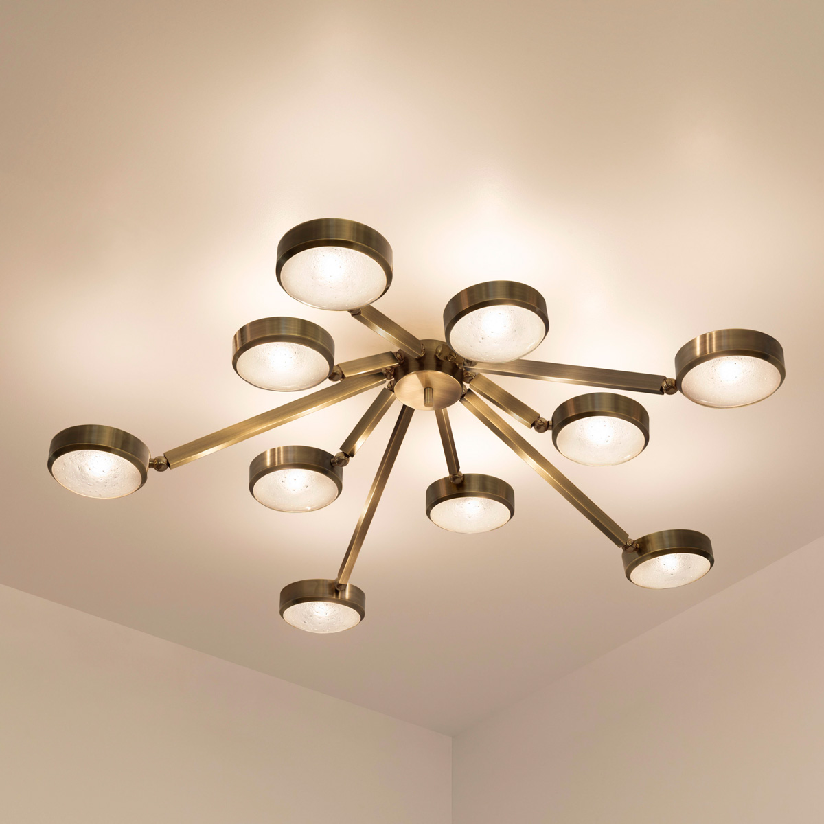 oculus ceiling light by gaspare asaro