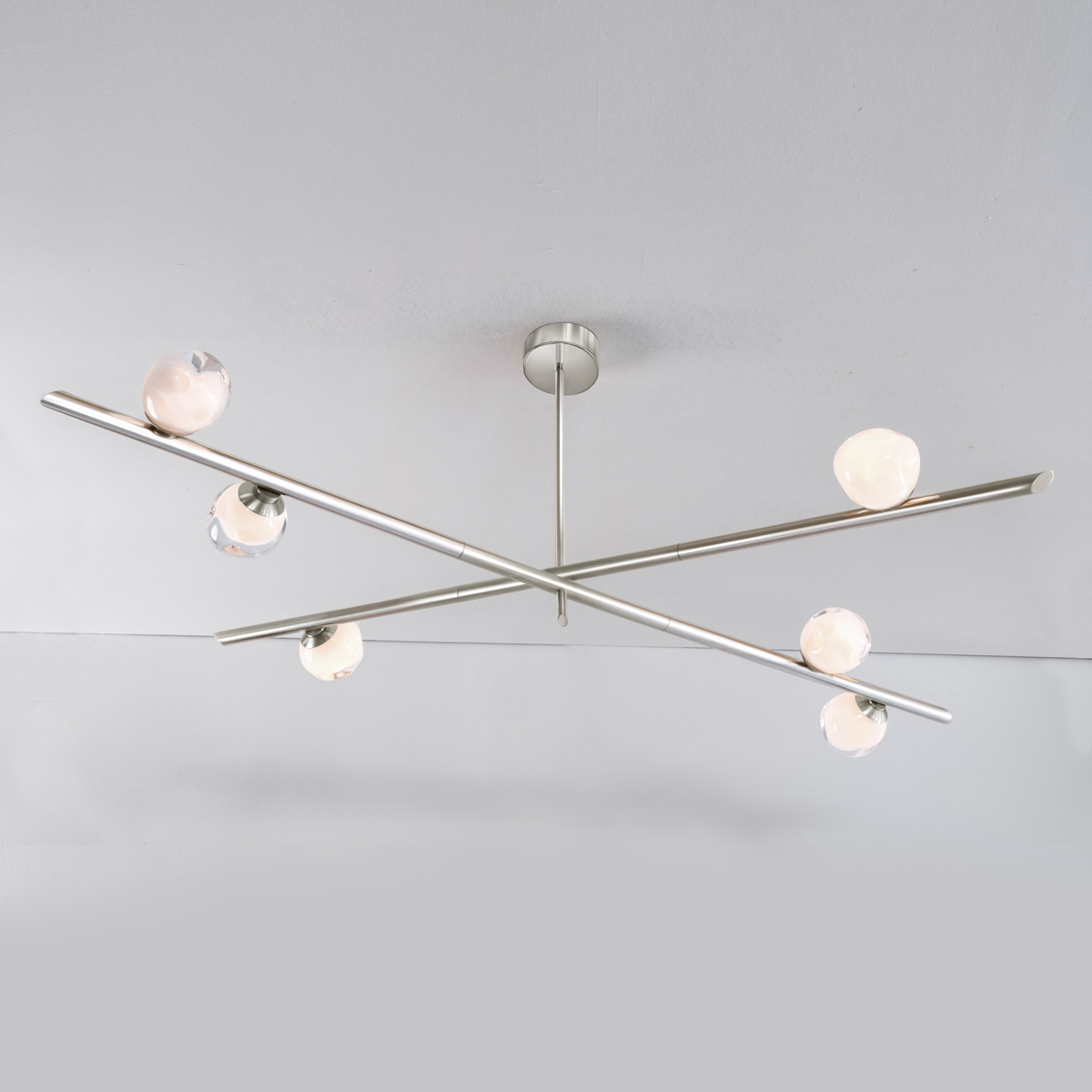 Antares X2 ceiling light by gaspare asaro
