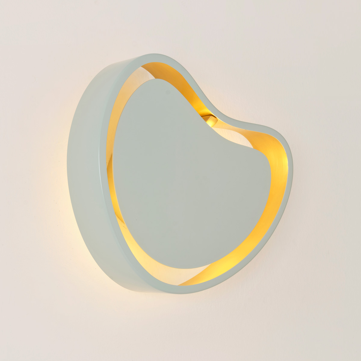 cuore wall light by gaspare asaro