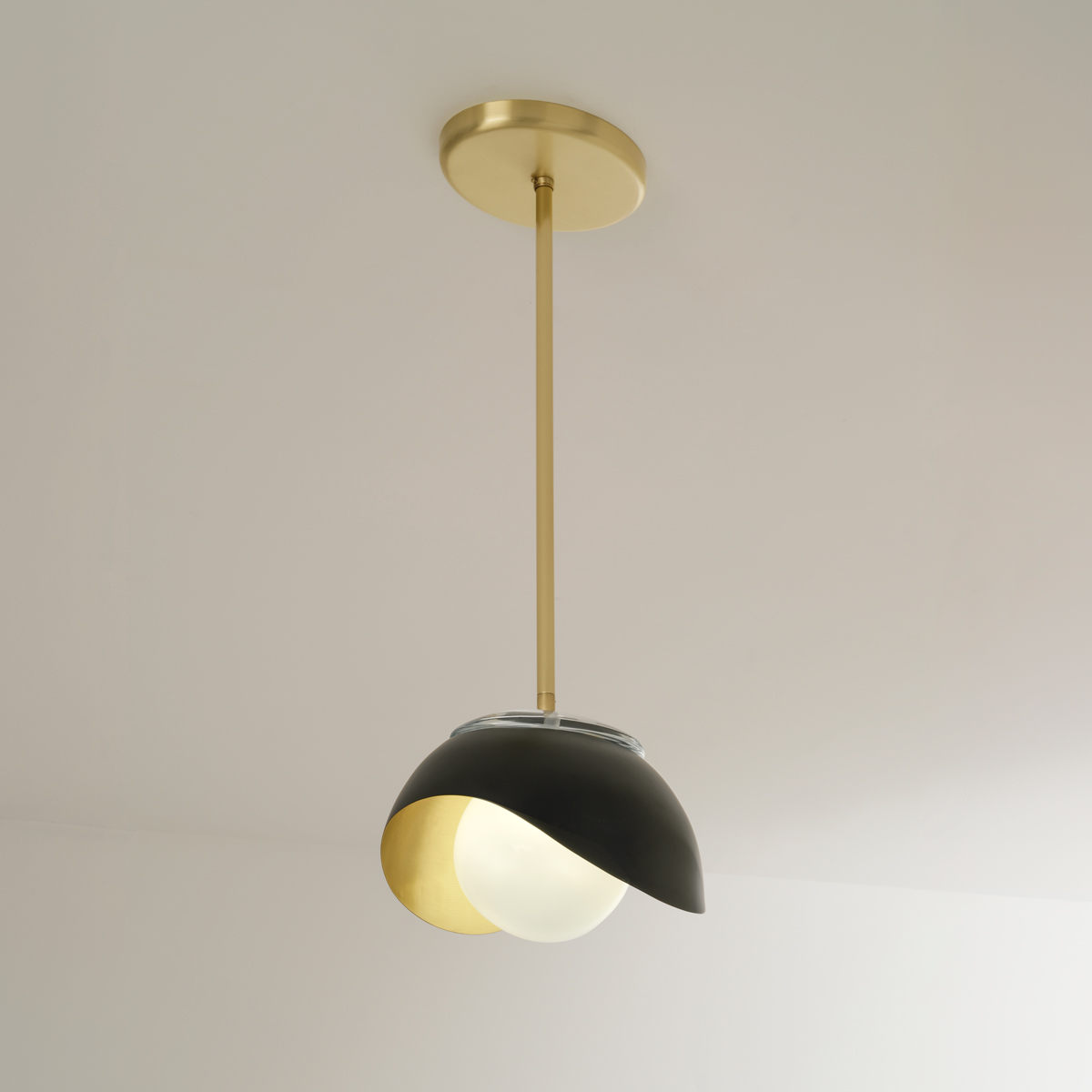 Perla pendant by gaspare asaro